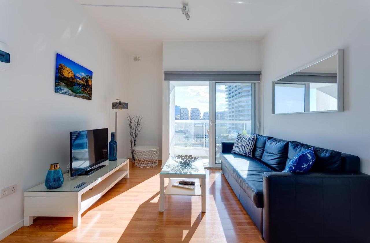 Apartment With Stunning Seaviews Sliema Exterior foto