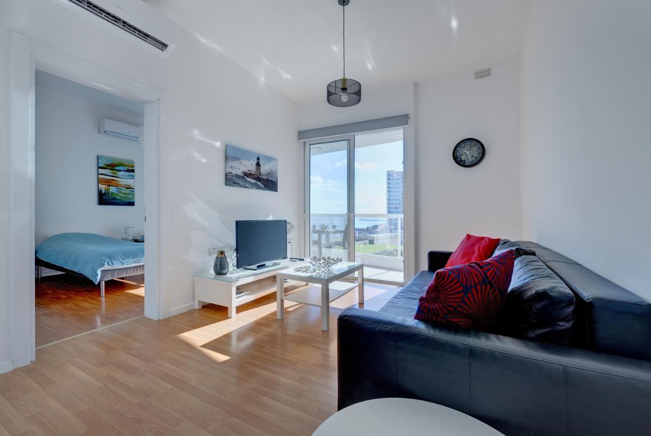 Apartment With Stunning Seaviews Sliema Exterior foto